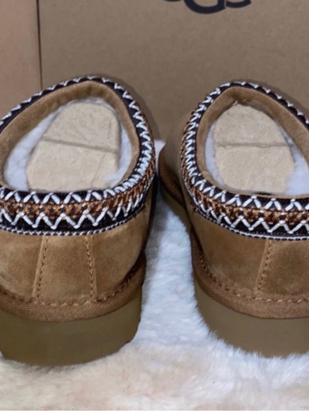 UGG TASMAN - Picture 3 of 5